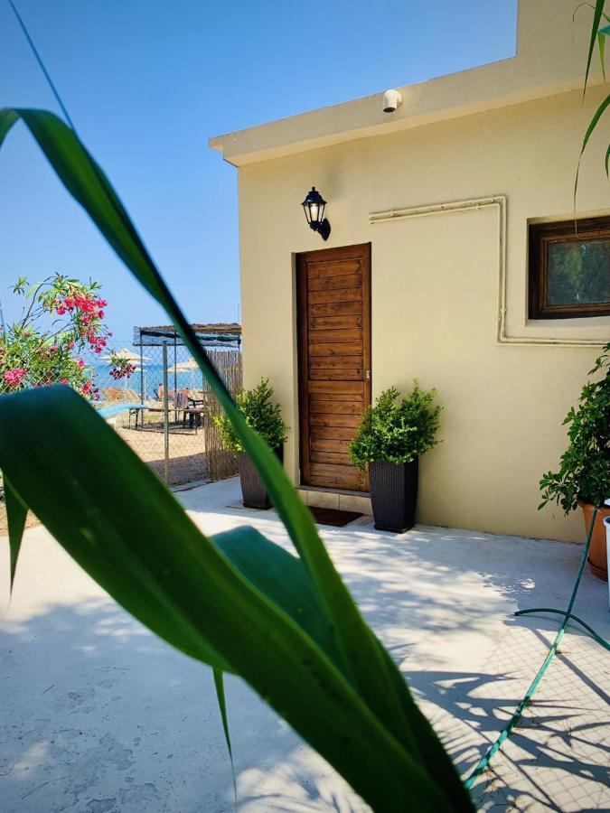 House By The Sea In Artemis Apartment Exterior photo